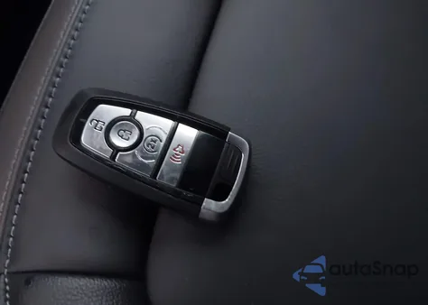 2025 Ford Bronco Outer Banks z USA, uszkodzony, nr VIN 1FMEE8BP3SLA86563